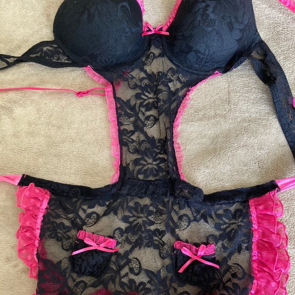 Other - Pink/Black medium lace apron maid lingerie costume M